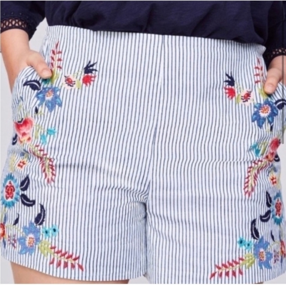 LOFT Striped, Embroidered Floral Shorts Blue & White, sz 10